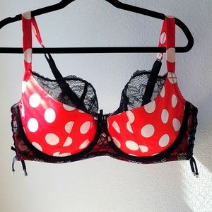 Cacique Seriously Sexy Red Polka Dot Black Lace Fench Cut 44D Bra
